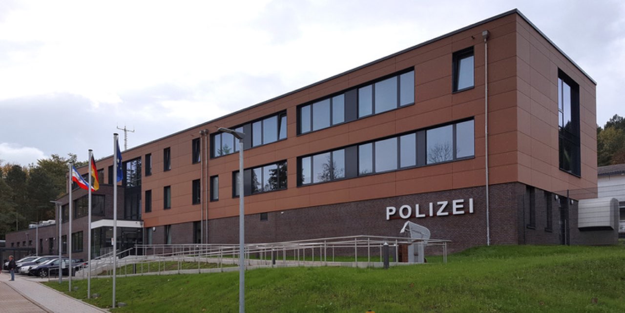 "Polizeirevier und Kriminalkommissariat-Außenstelle" Heringsdorf