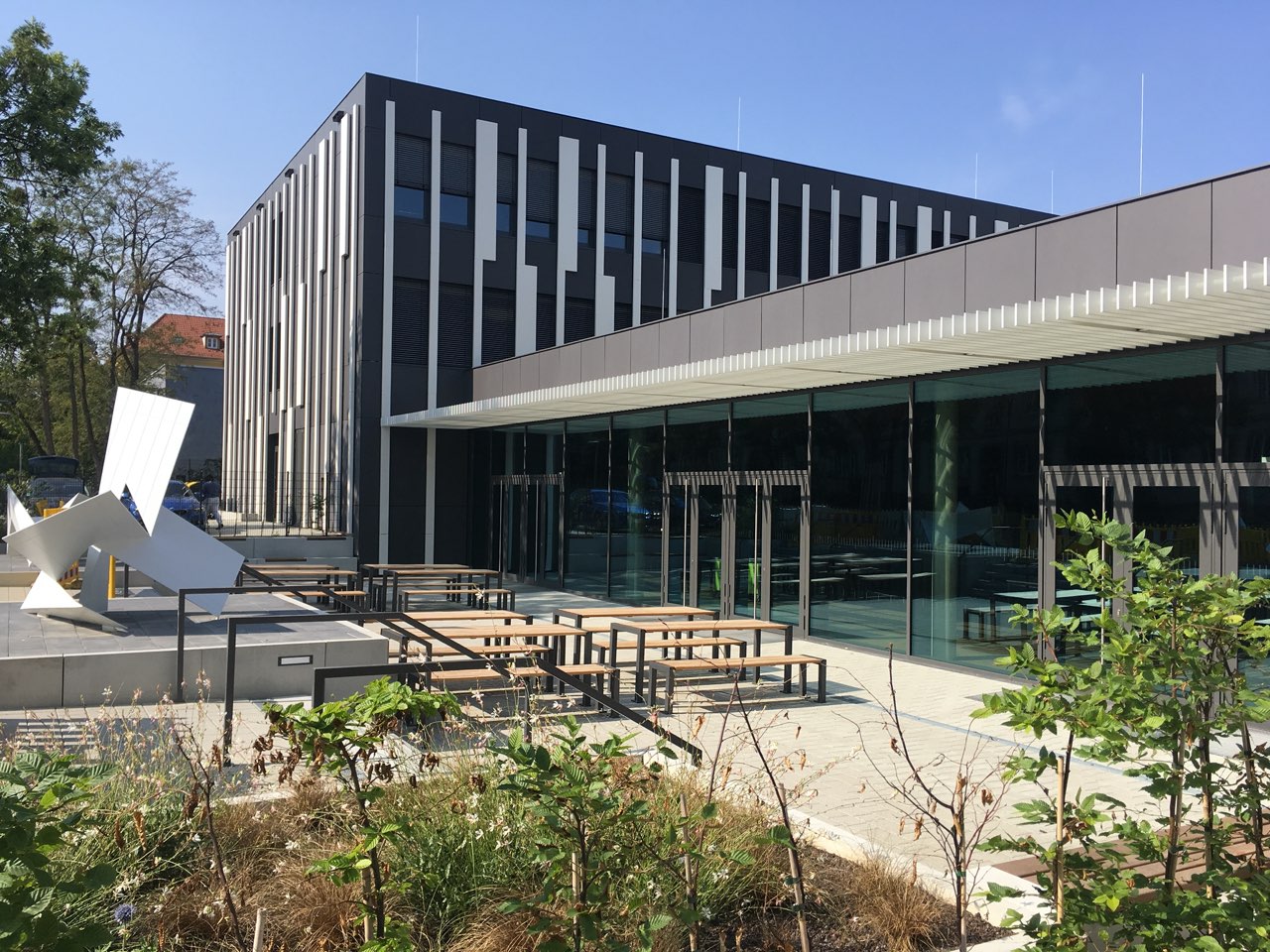 "Gymnasium Dresden Süd-West"